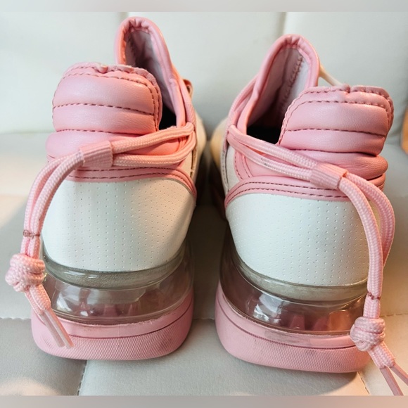 Dkny Women's Tokyo Lace-Up Zip Sneakers in White Rosewater Pink size 8. - Picture 4 of 12